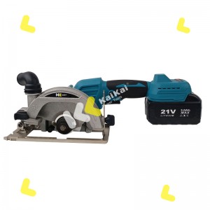 Hold an electric circular saw in hand